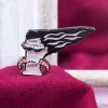 Kapitan Bomba Pin 16 – Romualdo > Gadżety|Piny