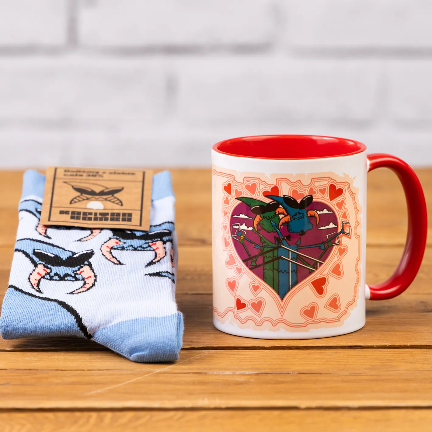 Kapitan Bomba Zestaw kubek i skarpetki – Baby I love you very much > Skarpetki|Gadżety